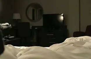 XXX یک دانش آموز سكس سوري مترجم بلوند در الاغ به دنیای چهل ساله هدیه داد