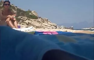 XXX چیز کوچک سيكس سوري حديث باریک که در حین گرفتن مقعد فریاد می زند
