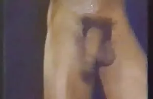 XXX دختر برای مقاطع فيديو سكسيه سوريه خدمت به دو نفر بود