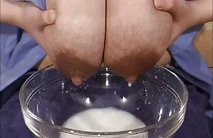 XXX مقعد افلام سكس سوري 2018 با یک بلوند جالب