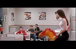 XXX این کار با یک زبان عمیق به افلامسكس سوري پایان رسید