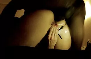 XXX دختری مرد را با یک بند ناف افلام سكس سوري باریک افراط می کند