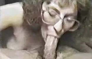 XXX مهبل چاق زن روسی خروس را از صوركس سوري مرد می گیرد