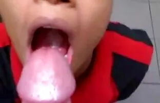 XXX دختر بوست و شوهرش در حمام فاک می کنند فلم سكي سوري