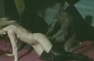 XXX سه مادر لباس جلوی دانش آموزان را برداشته و در مقابل جمعی از مردان در سكس سوري افلام سكس سوري بی اخلاقی شرکت کردند